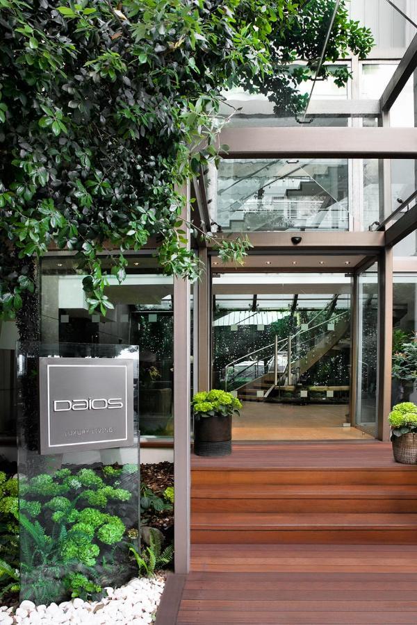 Daios Luxury Living Hotel Thessaloniki Exterior photo Entrance to the hotel