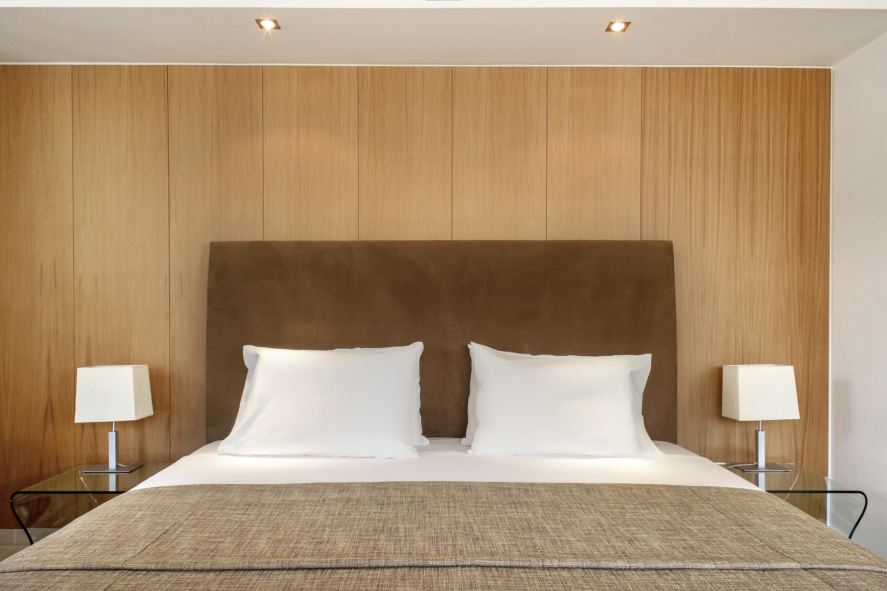 Daios Luxury Living Hotel Thessaloniki Exterior photo A bed