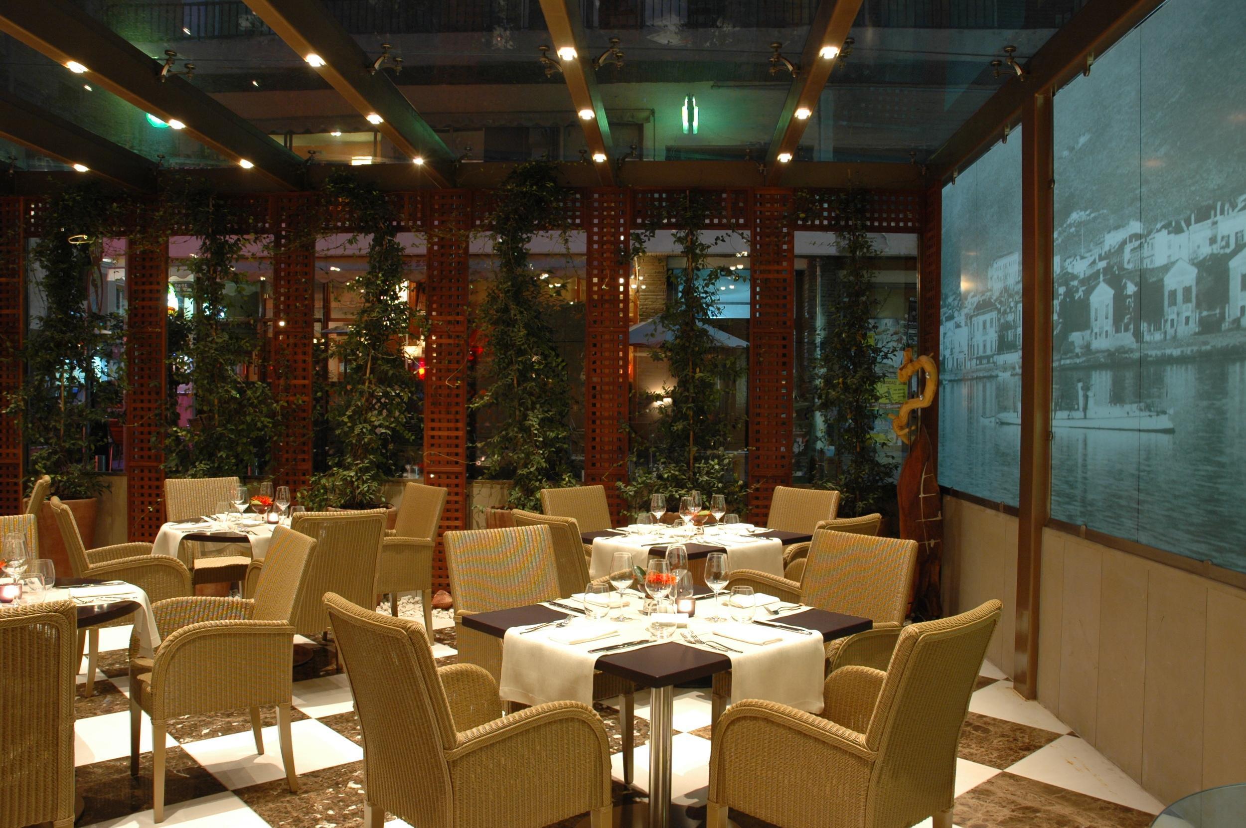 Daios Luxury Living Hotel Thessaloniki Restaurant photo Restaurant in the hotel