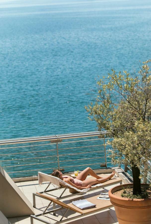 Daios Luxury Living Hotel Thessaloniki Exterior photo View of the sea from the hotel