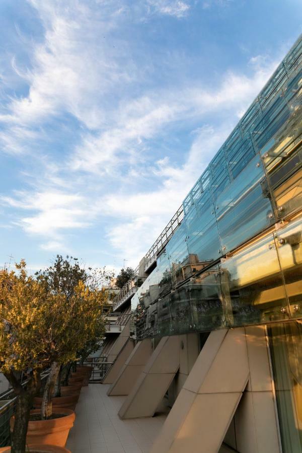 Daios Luxury Living Hotel Thessaloniki Exterior photo The new building of the National Museum of the Republic of North Macedonia